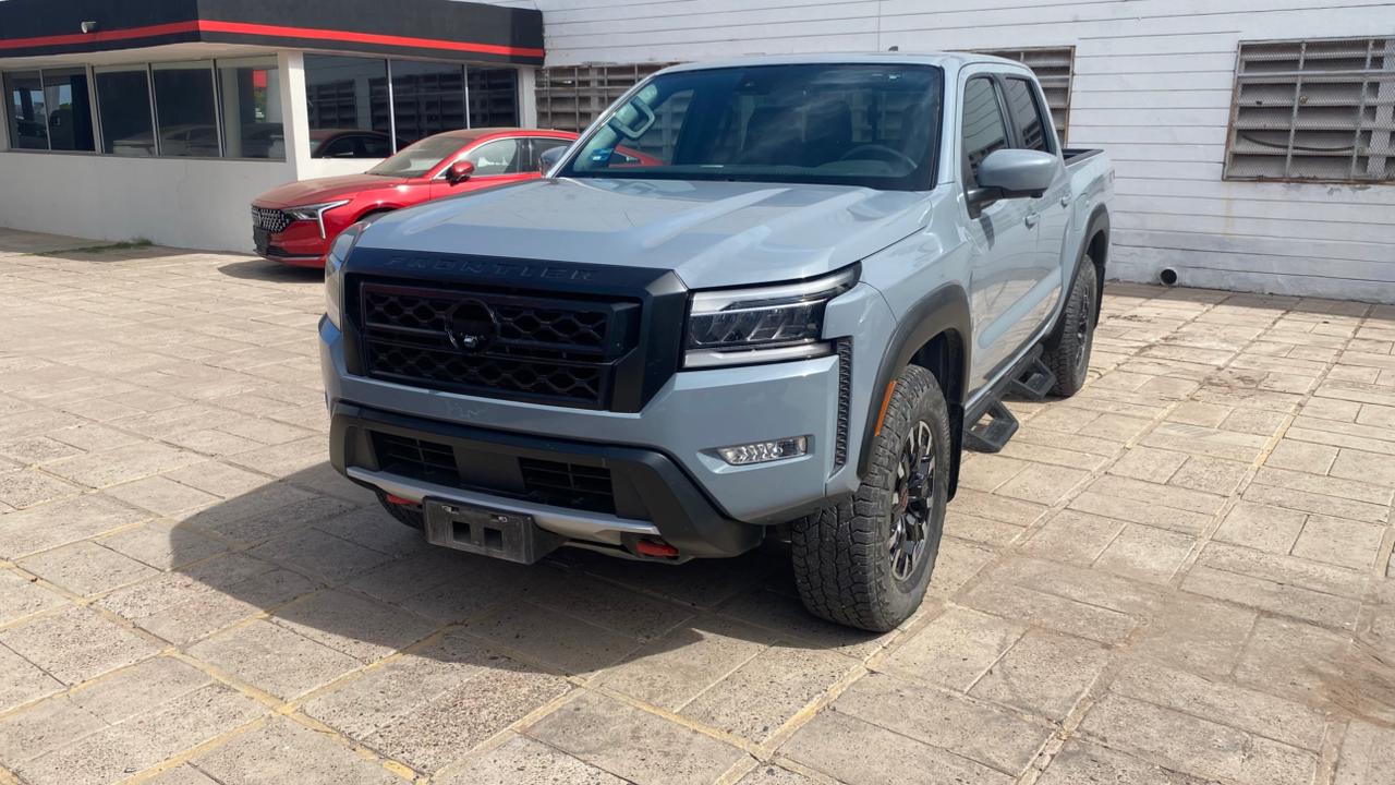 2024 Nissan Frontier V6 Pro-4x.t/A 4x4