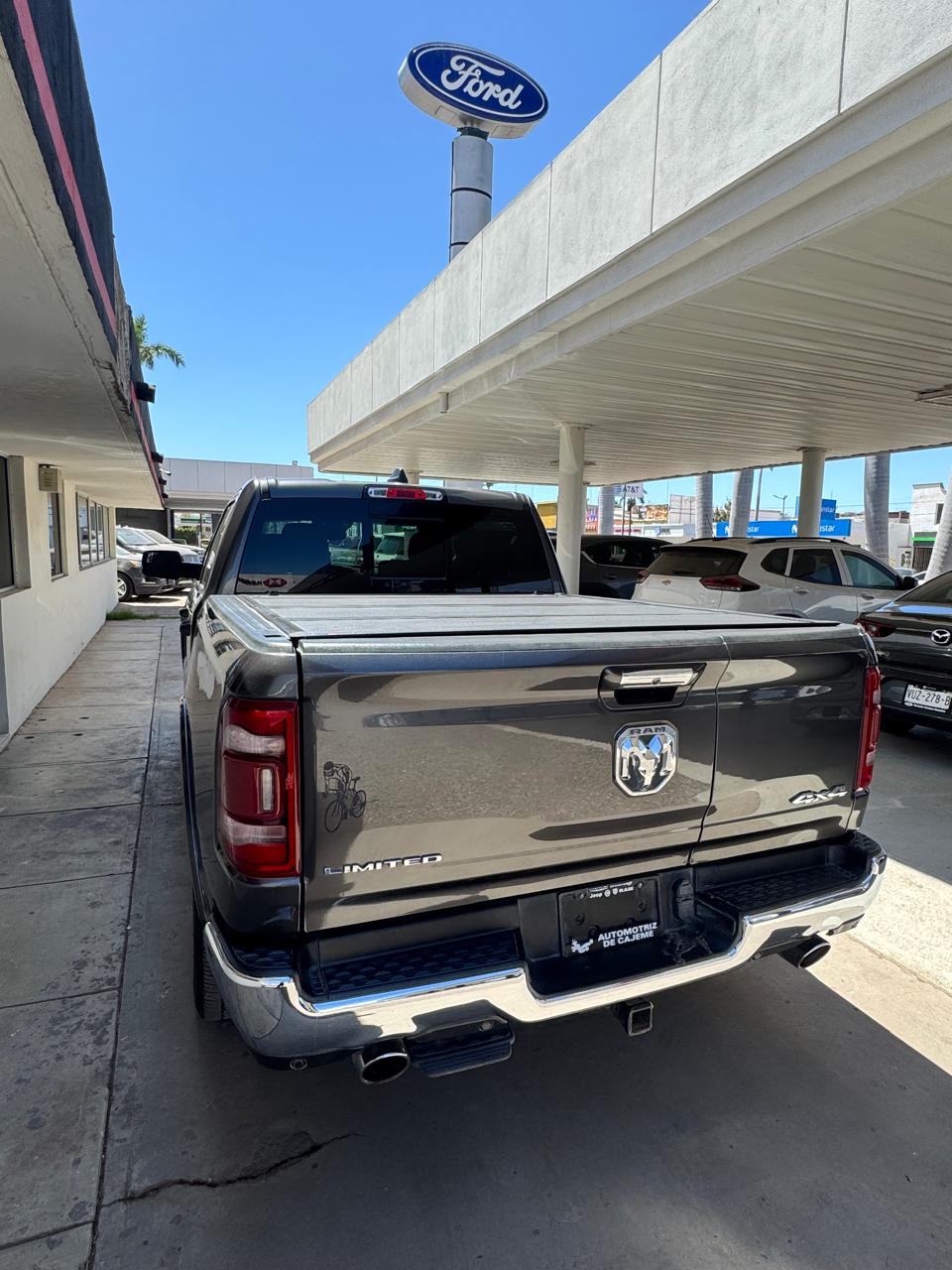 2022 Ram 1500 Mild-Hybrid Limited Crew Cab 4x4 5.7l